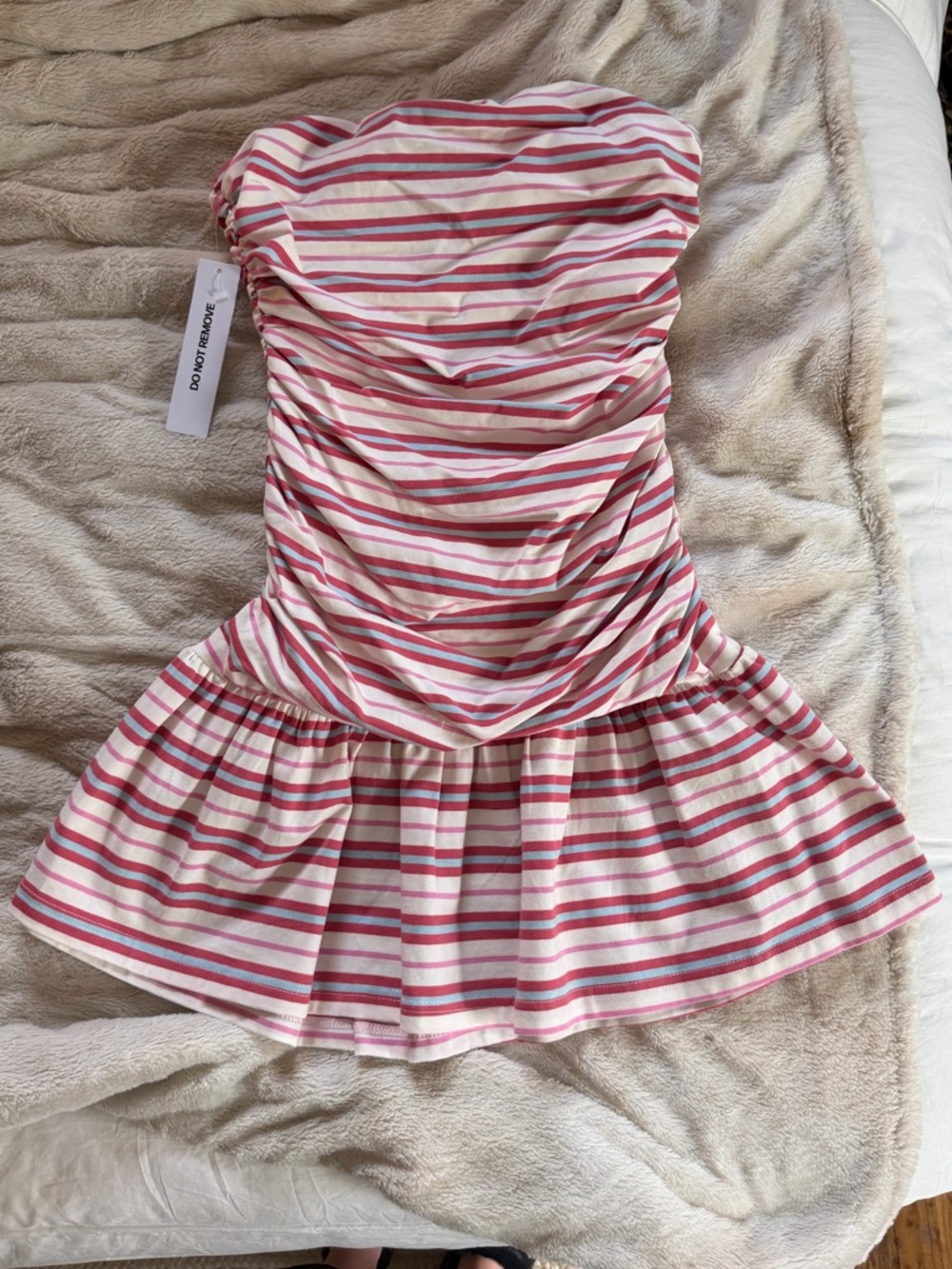 Princess Polly Strapless Ruched Mini Dress - Picture 3 of 4